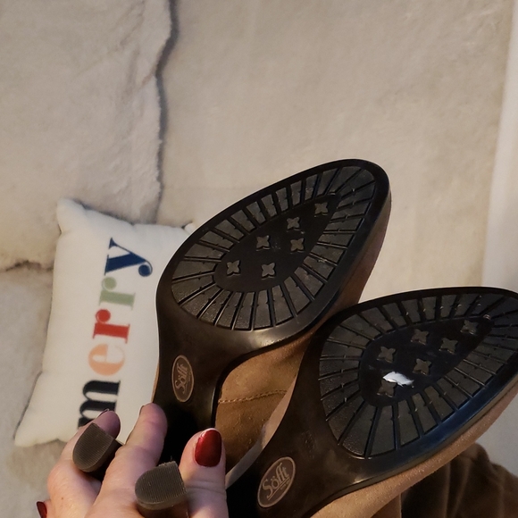 Sofft Slouchy Tall Suede Heeled Boot - Picture 4 of 14